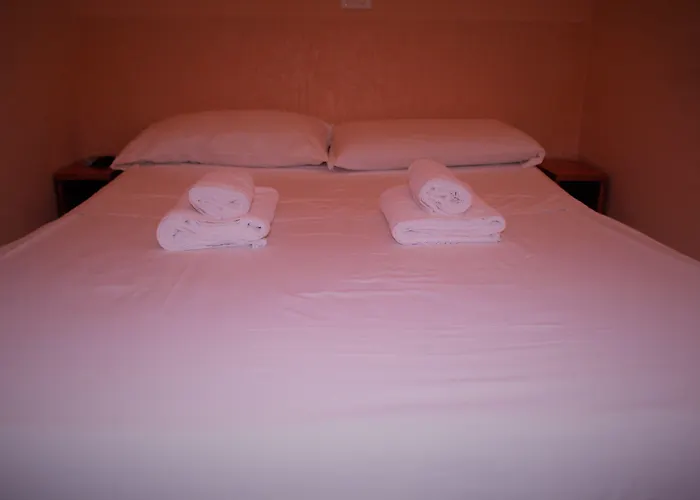 Moon Light Otel 2*