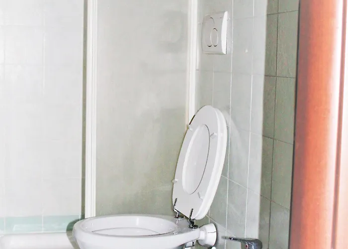 Otel Moon Light 2*